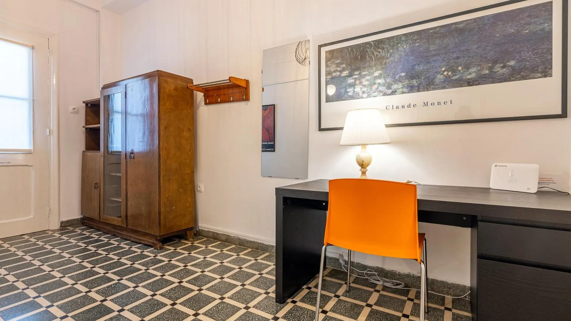 Amazing Centrally Located Apartment Heraklion  Heraklion (Crete)